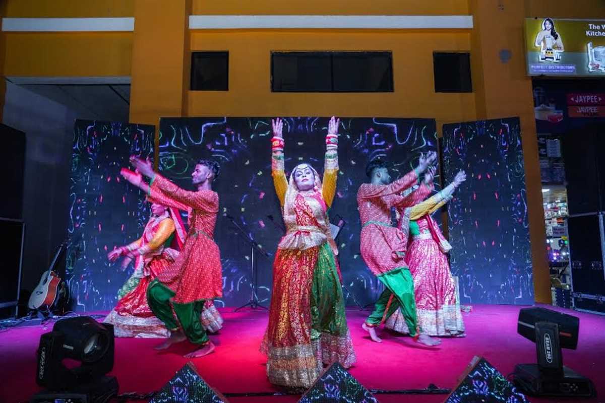 स्पेक्ट्रम मेट्रो ने शो योर जलवा का किया आयोजन स्पेक्ट्रम मेट्रो ने शो योर जलवा का किया आयोजन